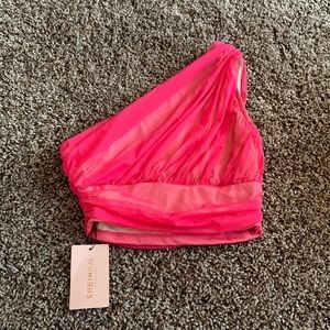Small one shoulder hot pink top